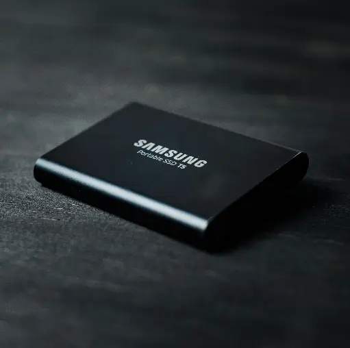 移動硬碟 2TB – HKD 649