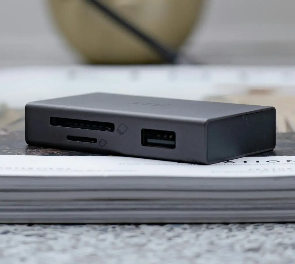  Multi-Port USB Hub 